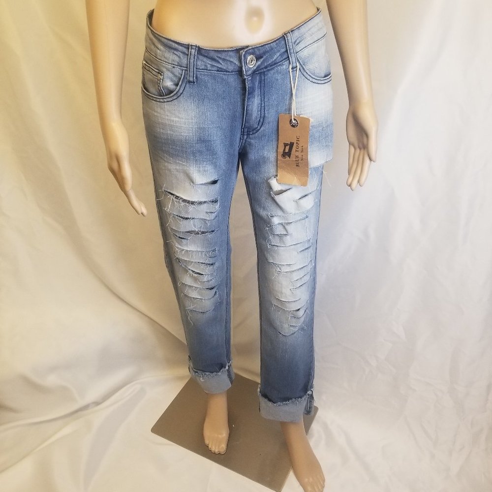 Jamila'FashionBotique